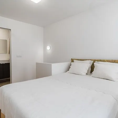 شقة Little Duplex In Alfama