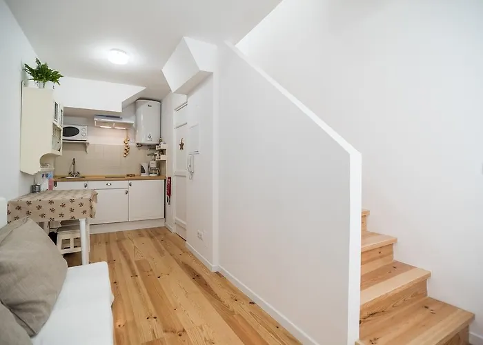 Little Duplex In Alfama Apartment *