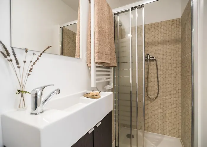 Little Duplex In Alfama Lisboa